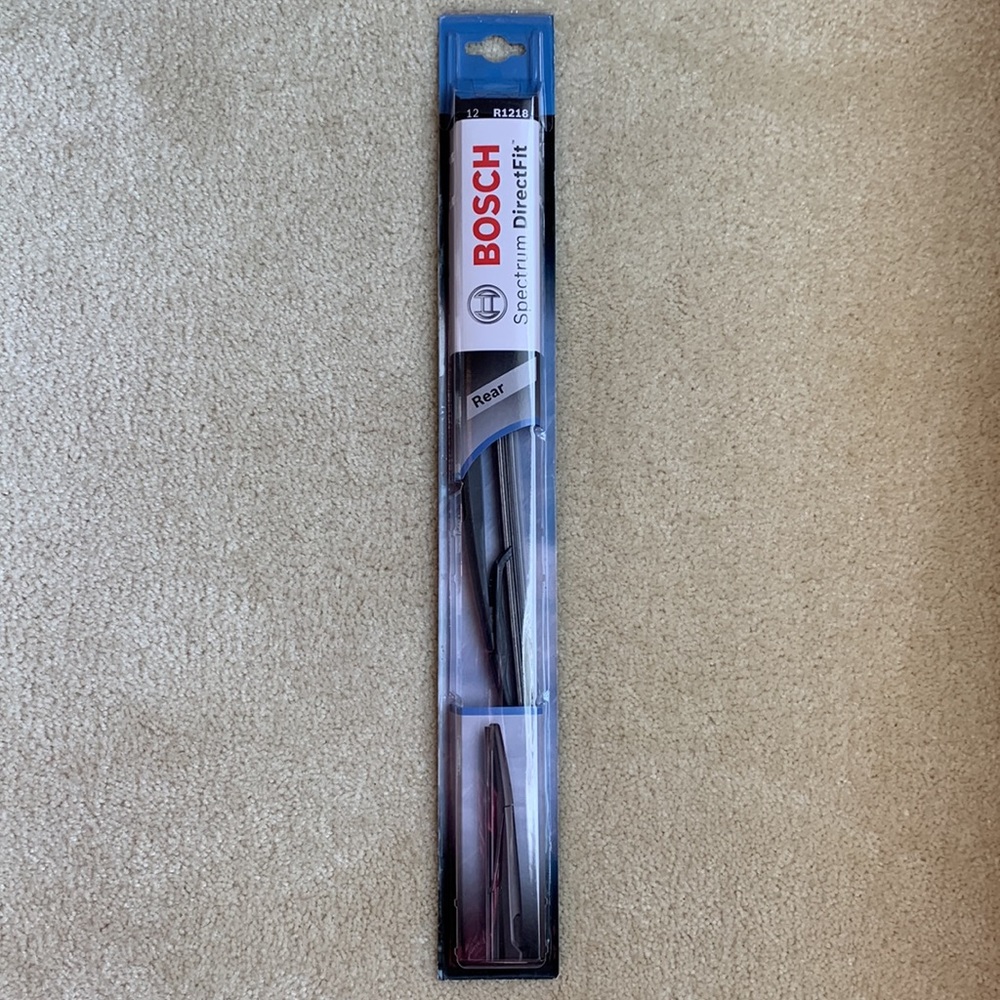 Bosch Spectrum DirectFit 12” Rear Wiper Blade R1218